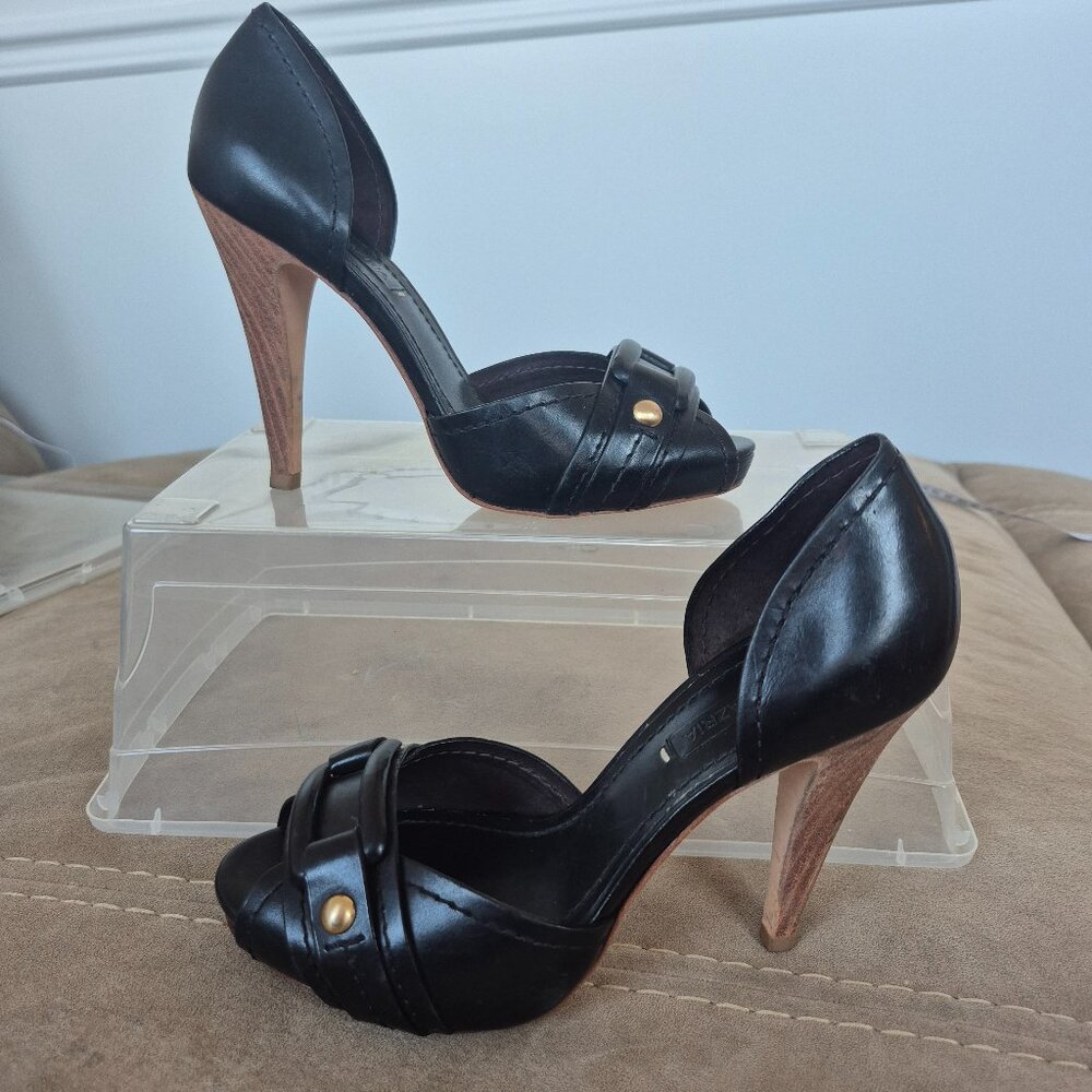 BCBGMAXAZARIA high heel peep toe leather shoe